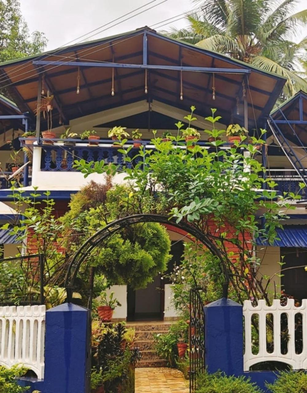 Curlies Blue House Villa Anjuna Exterior photo